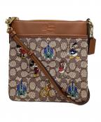 COACH×DISNEYコーチ×ディズニー）の古着「キット メッセンジャー クロスボディ シグネチャー ミッキーマウス エンブロイダリー」｜ベージュ