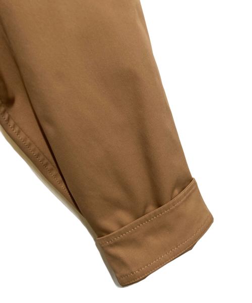 23区（ニジュウサンク）23区 (ニジュウサンク) ブライトツイルマウンテンパーカー ブラウン サイズ:38の古着・服飾アイテム