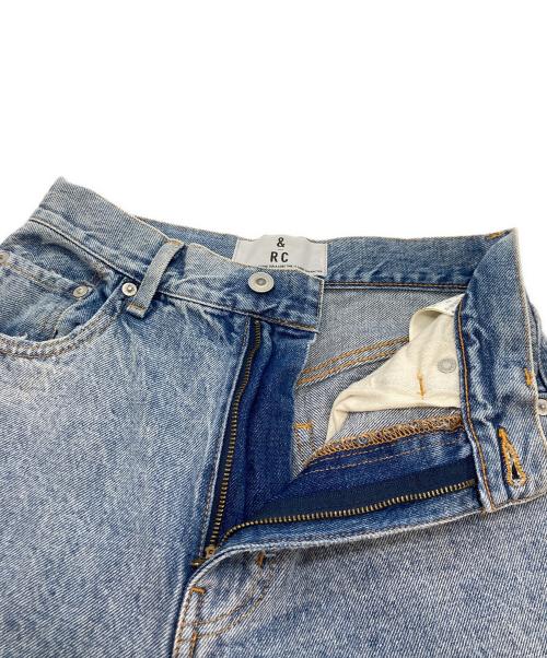 &RC（アンドアールシー）&RC (アンドアールシー) カーヴィーデニムパンツ スカイブルー サイズ:W34の古着・服飾アイテム