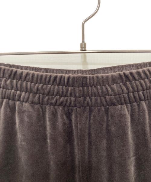 adidas（アディダス）adidas (アディダス) ファイヤーバード トラックパンツ ベロア ブラウン サイズ:Sの古着・服飾アイテム