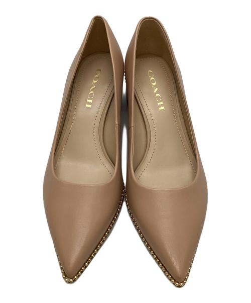 COACH（コーチ）COACH (コーチ) ウィラパンプス ベージュ サイズ:7.5Ｃの古着・服飾アイテム