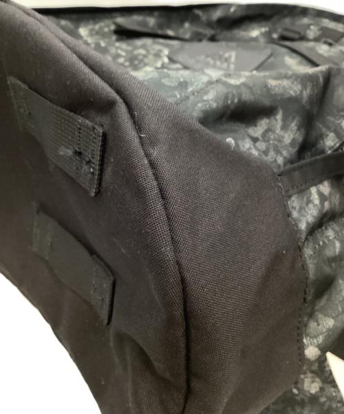 GREGORY（グレゴリー）GREGORY (グレゴリー) バックパック ブラックタペストリーの古着・服飾アイテム