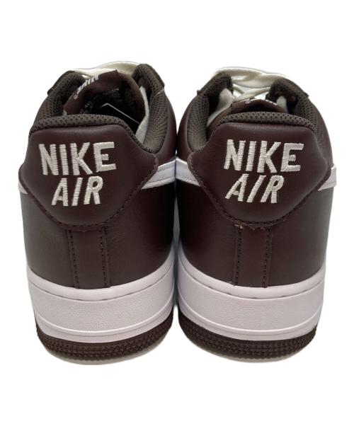 NIKE（ナイキ）NIKE (ナイキ) エア フォース 1 LOW レトロ QS ブラウン サイズ:US9の古着・服飾アイテム