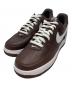 NIKE（ナイキ）の古着「エア フォース 1 LOW レトロ QS」｜ブラウン
