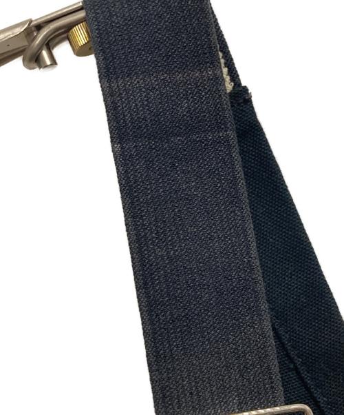 CarHartt（カーハート）CarHartt (カーハート) DUCK BIB OVERALLS ブラック サイズ:W32L30の古着・服飾アイテム