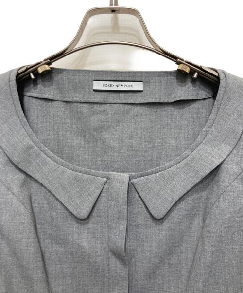 FOXEY NEWYORK（フォクシーニューヨーク）FOXEY NEWYORK (フォクシーニューヨーク) デコルテジャケット グレー サイズ:40の古着・服飾アイテム