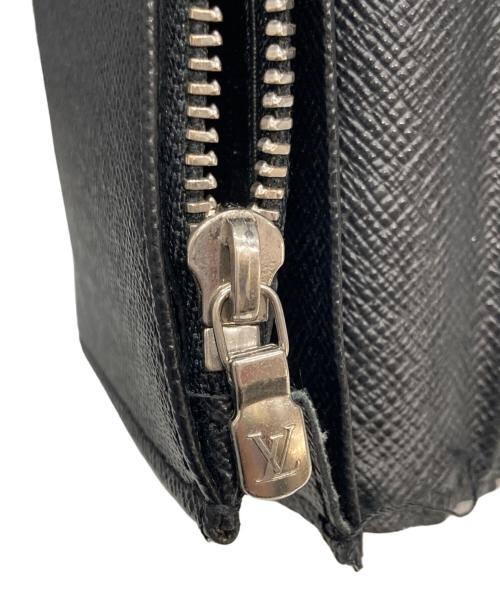 LOUIS VUITTON（ルイ ヴィトン）LOUIS VUITTON (ルイ ヴィトン) 長財布 ブラックの古着・服飾アイテム