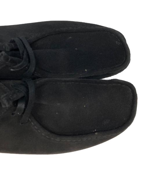 CLARKS（クラークス）CLARKS (クラークス) ワラビースエードシューズ ブラック サイズ:UK10の古着・服飾アイテム