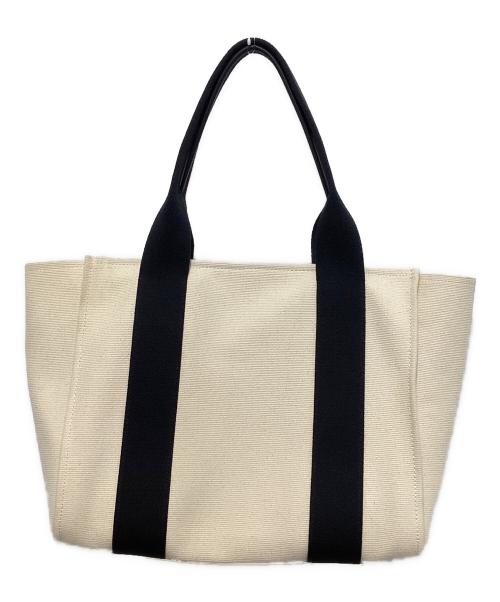 CHARLES & KEITH（チャールズアンドキース）CHARLES & KEITH (チャールズアンドキース) Kay ラージケイ ストラップトートバッグ アイボリーの古着・服飾アイテム