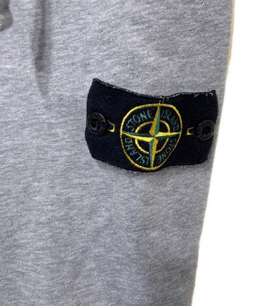 STONE ISLAND（ストーンアイランド）STONE ISLAND (ストーンアイランド) ワッペン付きジップアップパーカー グレー サイズ:Sの古着・服飾アイテム