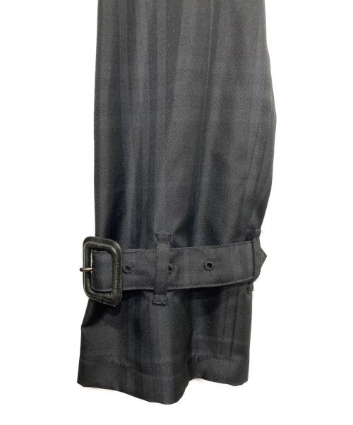 BURBERRY LONDON（バーバリーロンドン）BURBERRY LONDON (バーバリーロンドン) ショートトレンチコート ブラック サイズ:40の古着・服飾アイテム
