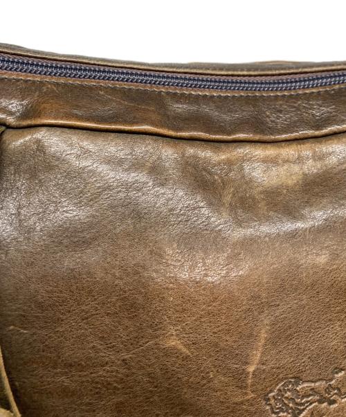 IL BISONTE（イル ビゾンテ）IL BISONTE (イル ビゾンテ) ショルダーバッグ ブラウンの古着・服飾アイテム