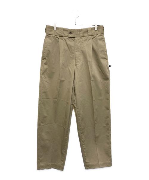 CAHLUMN（カウラム）CAHLUMN (カウラム) TC Twill 1 Tuck Pants ベージュ サイズ:XLの古着・服飾アイテム