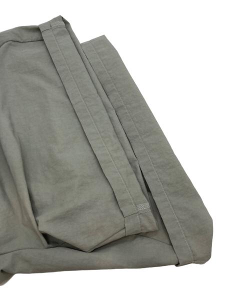 GOLDWIN（ゴールドウイン）GOLDWIN (ゴールドウイン) ナイロンショーツ グレー サイズ:3の古着・服飾アイテム