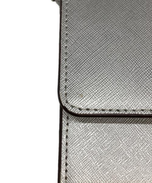 MICHAEL KORS（マイケルコース）MICHAEL KORS (マイケルコース) ショルダーバッグ シルバーの古着・服飾アイテム