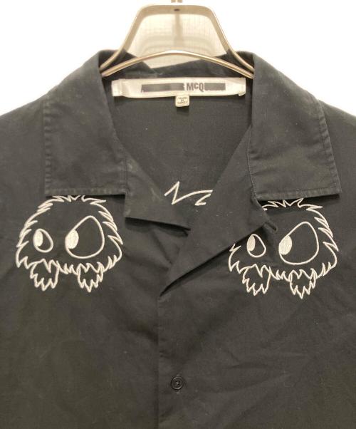 MCQ（マックキュー）MCQ (マックキュー) 刺繍オープンカラーシャツ ブラック サイズ:44の古着・服飾アイテム