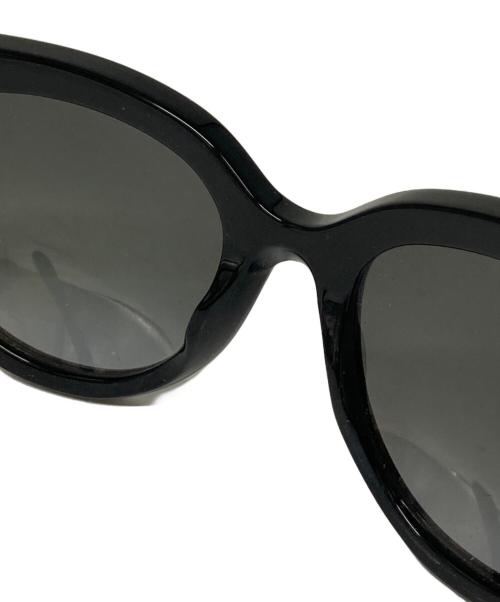 VALENTINO（ヴァレンティノ）VALENTINO (ヴァレンティノ) サングラス ブラックの古着・服飾アイテム