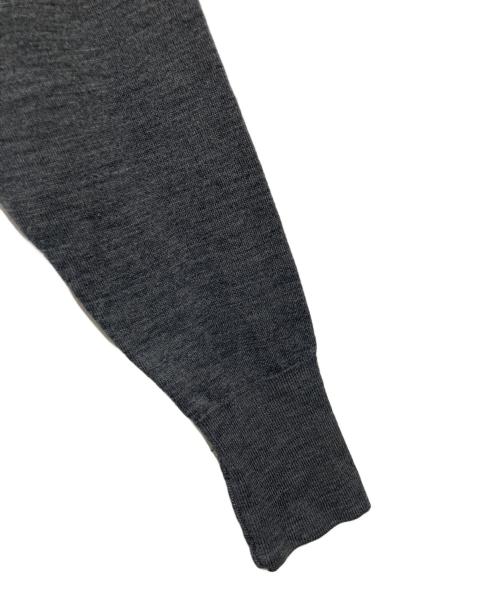 JOHN SMEDLEY（ジョンスメドレー）JOHN SMEDLEY (ジョンスメドレー) メリノウールVネックニット グレー サイズ:Ｓの古着・服飾アイテム