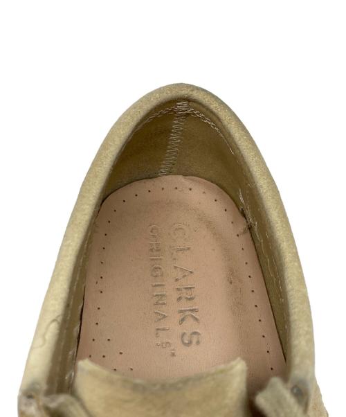 CLARKS（クラークス）CLARKS (クラークス) ワラビーローファー ベージュ サイズ:UK8.5の古着・服飾アイテム