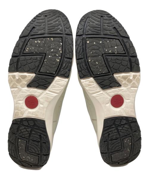 madras Walk（マドラス ウォーク）madras Walk (マドラス ウォーク) ゴアテックススニーカー ホワイト サイズ:23.5の古着・服飾アイテム