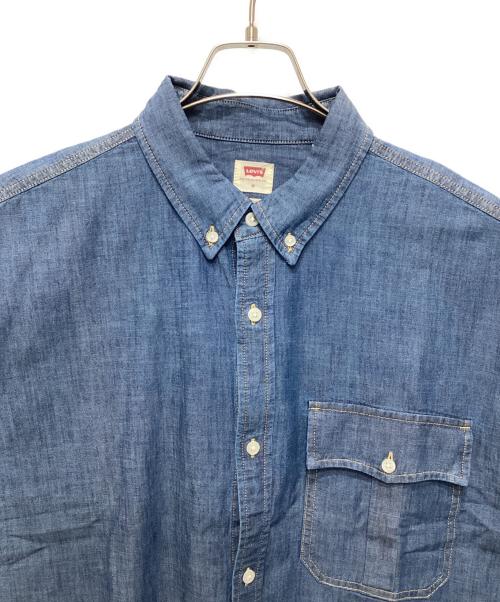 Spick and Span（スピック＆スパン）Spick and Span (スピック＆スパン) LEVI'S (リーバイス) 別注SMU LS ZANDT CROPPED SHIRT ブルー サイズ:Mの古着・服飾アイテム