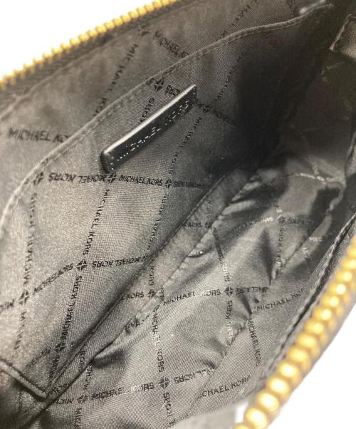 MICHAEL KORS（マイケルコース）MICHAEL KORS (マイケルコース) モノグラム 2way マルチポーチ スモール クロスボディバッグ ブラックの古着・服飾アイテム