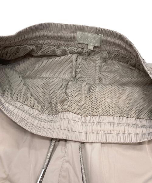 KITH（キス）KITH (キス) 裏メッシュショートパンツ ベージュ サイズ:Ⅿの古着・服飾アイテム