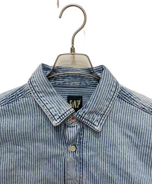 GAP（ギャップ）GAP (ギャップ) SEAN WOTHERSPOON (ショーン・ワザーズプーン) リラックスフィット レールロード デニムシャツ インディゴ×ホワイト サイズ:Mの古着・服飾アイテム
