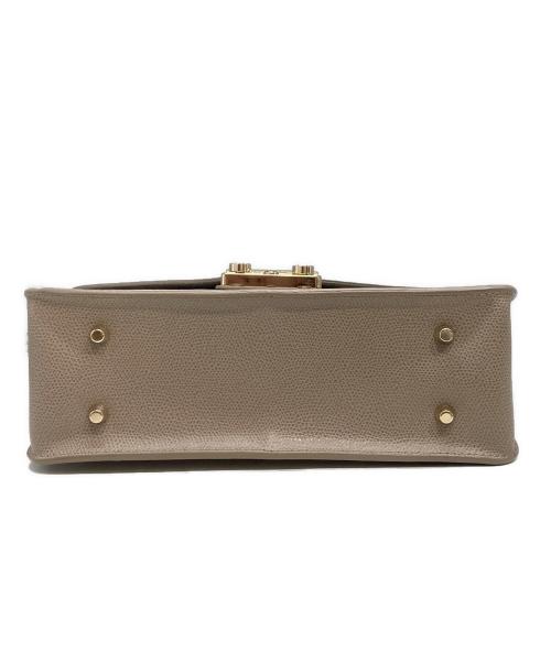 FURLA（フルラ）FURLA (フルラ) メトロポリスチェーンショルダーバッグ ベージュの古着・服飾アイテム