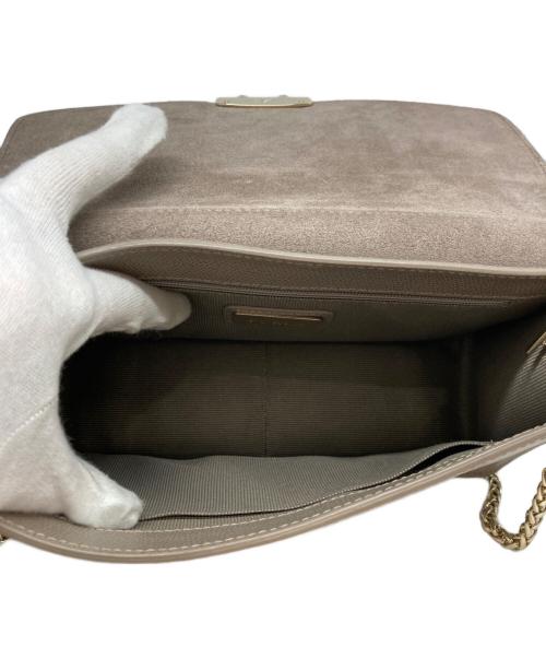 FURLA（フルラ）FURLA (フルラ) メトロポリスチェーンショルダーバッグ ベージュの古着・服飾アイテム