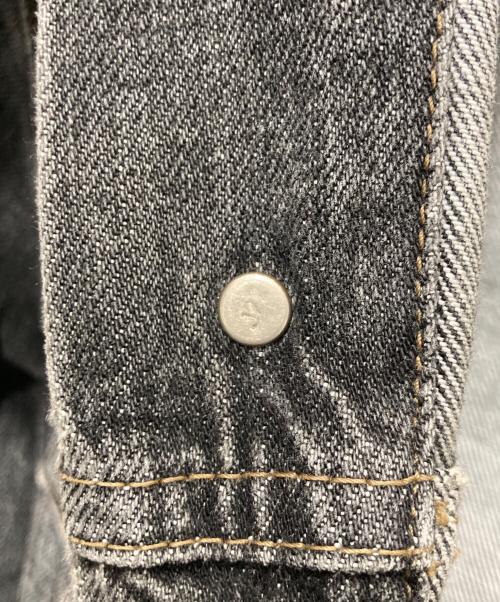 LEVI'S（リーバイス）LEVI'S (リーバイス) 90's 先染めデニムジャケット グレー サイズ:40の古着・服飾アイテム