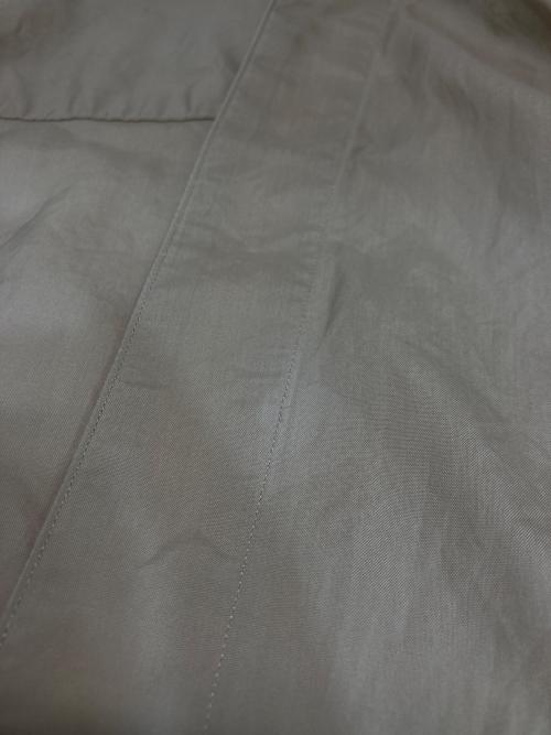 UNUSED（アンユーズド）UNUSED (アンユーズド) プルオーバーシャツ ベージュ サイズ:4の古着・服飾アイテム