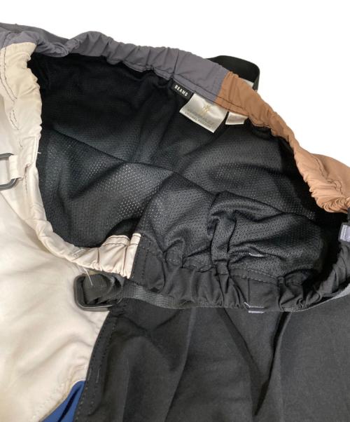 GRAMICCI（グラミチ）GRAMICCI (グラミチ) BEAMS (ビームス) 別注ハーフパンツ マルチカラー サイズ:ASIA:XL / USA:Lの古着・服飾アイテム