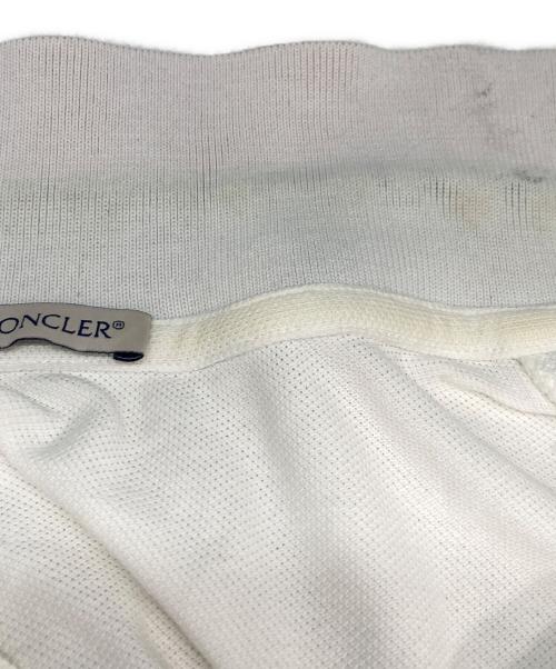 MONCLER（モンクレール）MONCLER (モンクレール) 襟ロゴ ワッペンポロシャツ ホワイト サイズ:Ⅿの古着・服飾アイテム