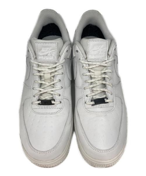 NIKE（ナイキ）NIKE (ナイキ) ローカットスニーカー ホワイト サイズ:US9.5の古着・服飾アイテム
