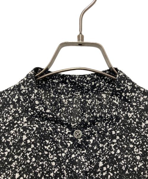 JOURNAL STANDARD（ジャーナルスタンダード）JOURNAL STANDARD (ジャーナルスタンダード) アキハローンタックボリュームシャツ ブラック サイズ:FREEの古着・服飾アイテム