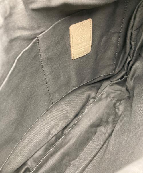 russet（ラシット）russet (ラシット) ソフトレザーラウンドビッグショルダーバッグ ブラックの古着・服飾アイテム