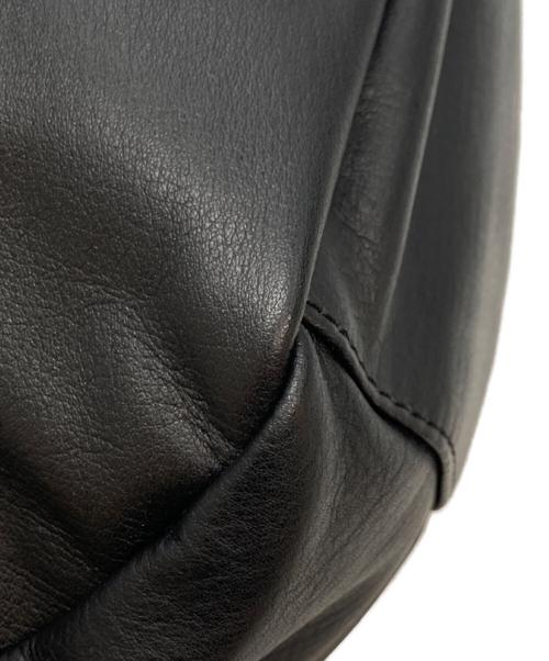 russet（ラシット）russet (ラシット) ソフトレザーラウンドビッグショルダーバッグ ブラックの古着・服飾アイテム