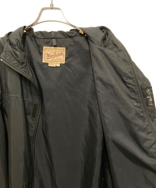 WOOLRICH（ウールリッチ）WOOLRICH (ウールリッチ) ナイロンジャケット ブラック サイズ:Ⅼの古着・服飾アイテム