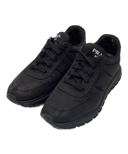 PRADA（プラダ）PRADA (プラダ) RE-NYLONローカットスニーカー ブラック サイズ:UK5の古着・服飾アイテム