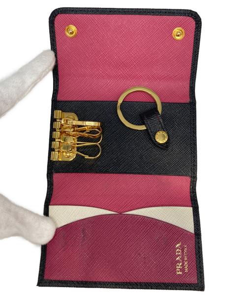 PRADA（プラダ）PRADA (プラダ) 4連キーケース ブラックの古着・服飾アイテム