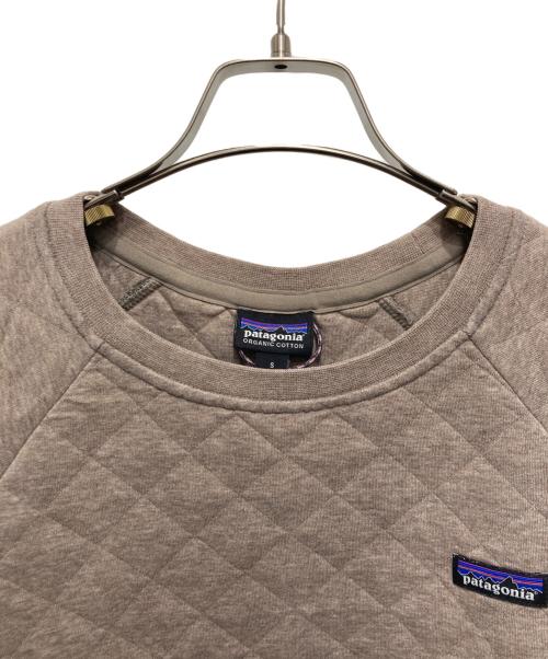 Patagonia（パタゴニア）Patagonia (パタゴニア) オーガニックコットン キルト クルー ベージュ サイズ:Sの古着・服飾アイテム
