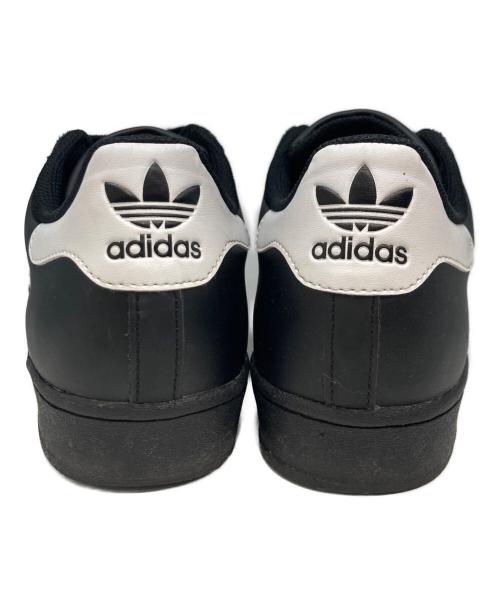 adidas（アディダス）adidas (アディダス) ローカットスニーカー ブラック サイズ:US11の古着・服飾アイテム