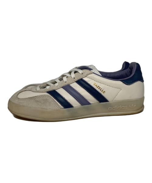 adidas（アディダス）adidas (アディダス) ガゼル インドア ホワイト×ブルー サイズ:US4の古着・服飾アイテム