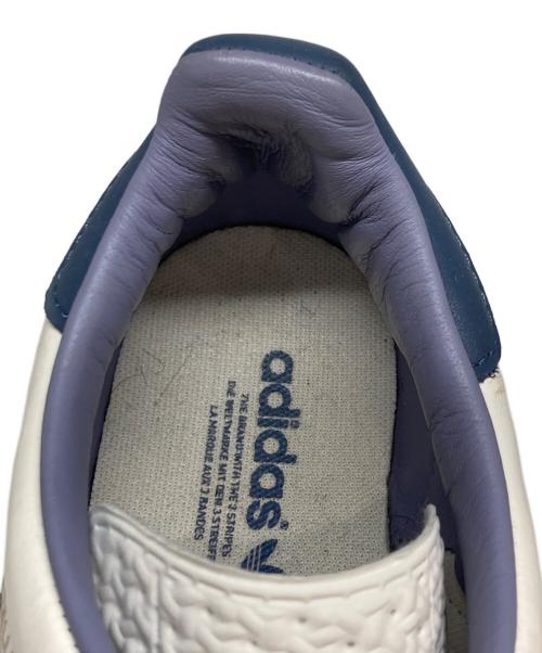 adidas（アディダス）adidas (アディダス) ガゼル インドア ホワイト×ブルー サイズ:US4の古着・服飾アイテム