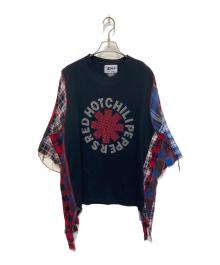 DOG FUCKIN' TOURIST（ドッグ ファッキン ツーリスト）の古着「リメイク加工Tシャツ」｜ブラック