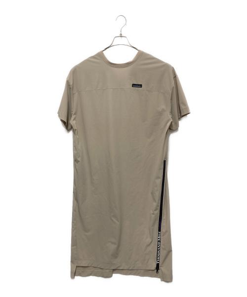 Thousand Mile（サウザンドマイル）Thousand Mile (サウザンドマイル) サイドジップナイロンワンピース ベージュ サイズ:FREEの古着・服飾アイテム