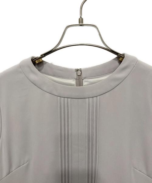 NEWYORKER（ニューヨーカー）NEWYORKER (ニューヨーカー) ピンタックワンピース グレー サイズ:9ARの古着・服飾アイテム