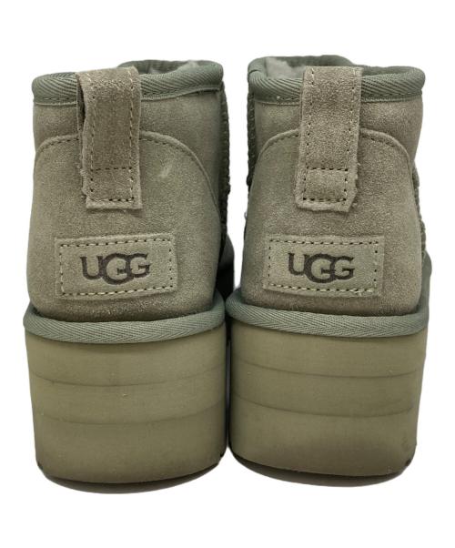 UGG（アグ）UGG (アグ) Classic Ultra Mini Platform グリーン サイズ:US9の古着・服飾アイテム