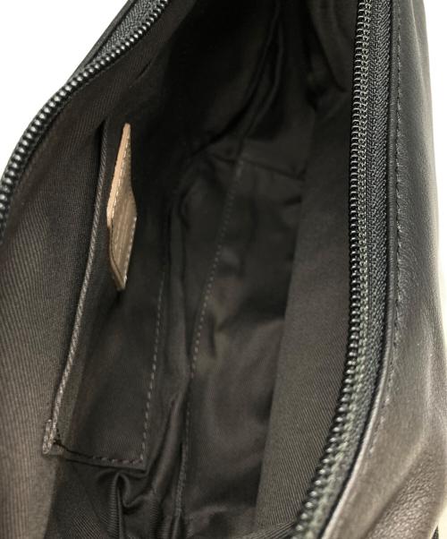 russet（ラシット）russet (ラシット) ソフトレザーラウンドショルダーバッグ ブラック 未使用品の古着・服飾アイテム